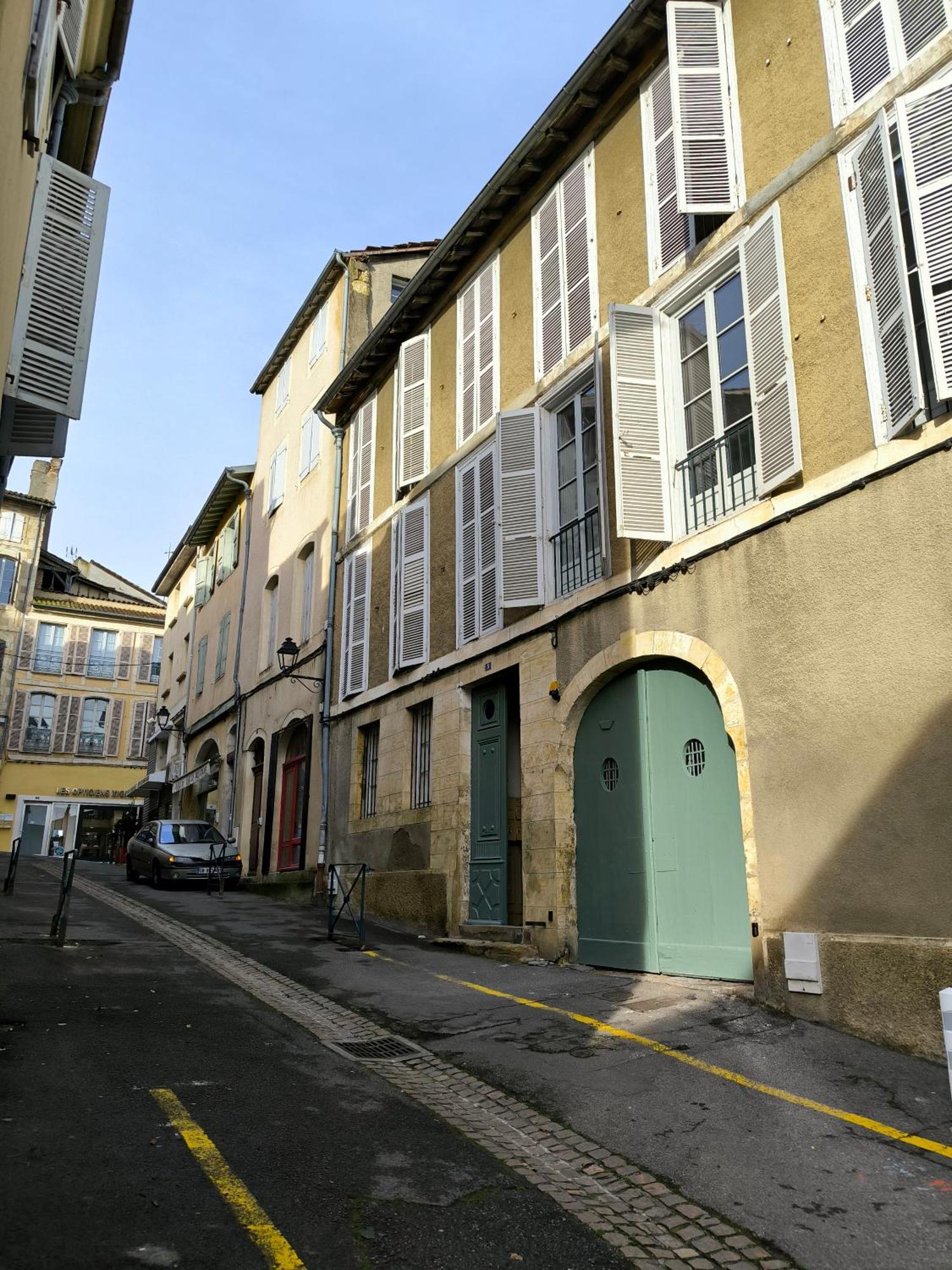 Maria - Centre Historique - Parking Prive Lägenhet Auch Exteriör bild